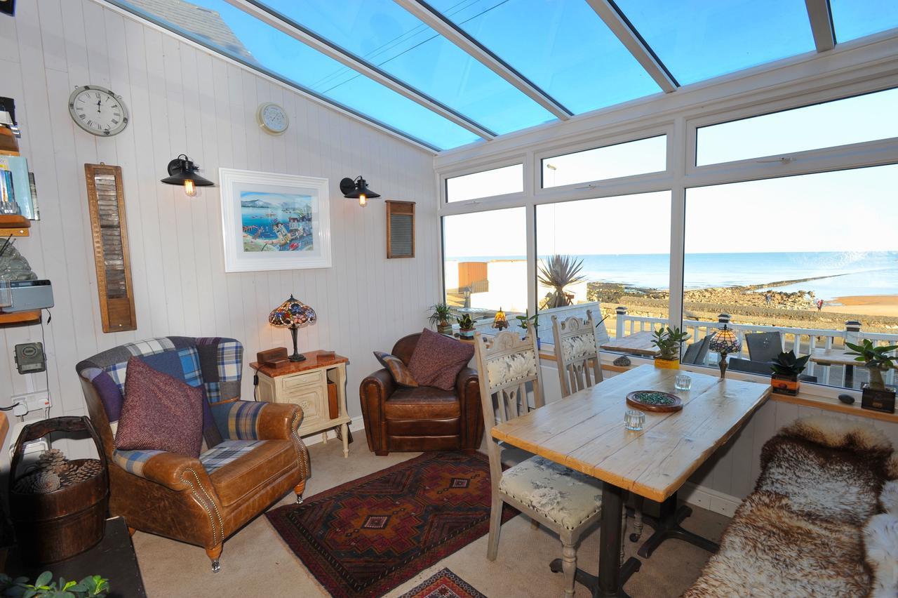 Sea View Guest House Benllech Exteriör bild