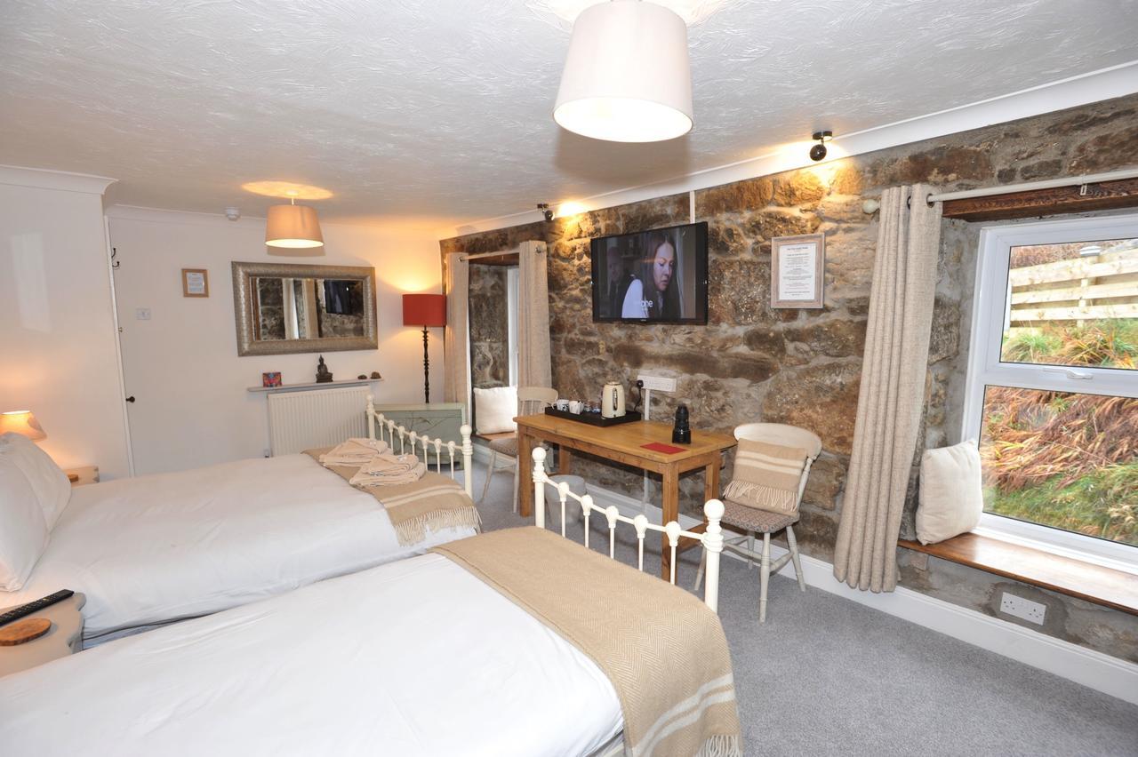 Sea View Guest House Benllech Exteriör bild
